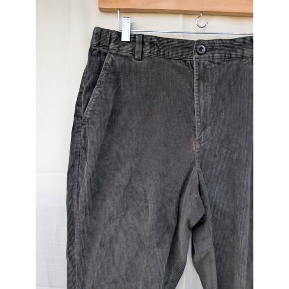 LL Bean Mens Stretch Country Corduroy Pants Sz 35w 30L Natural Fit Dark Charcoal - Picture 2 of 6